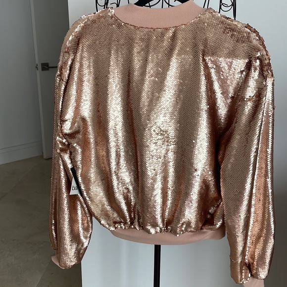 NWT ROSE GOLD SEQUIN BOMBER JACKET SIZE L - Picture 5 of 8